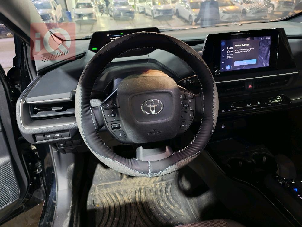 تويوتا بريوس